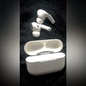 Apple AirPods Pro 2nd Gen